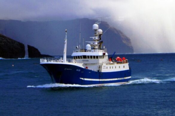 13,9 milliardir útgoldnar í lønum seinastu 12 mánaðirnar — vøksturin er 7,5 prosent. Hetta skrivar Hagstovan