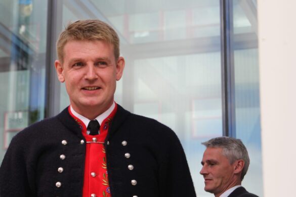 Fiskivinnutjóðin við eitt vegamót – endurprenta grein.