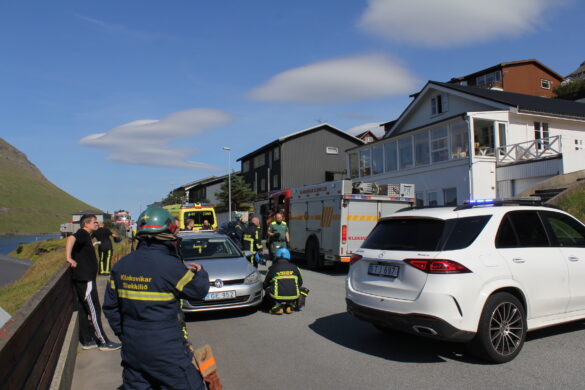 Bilur oman av vegnum