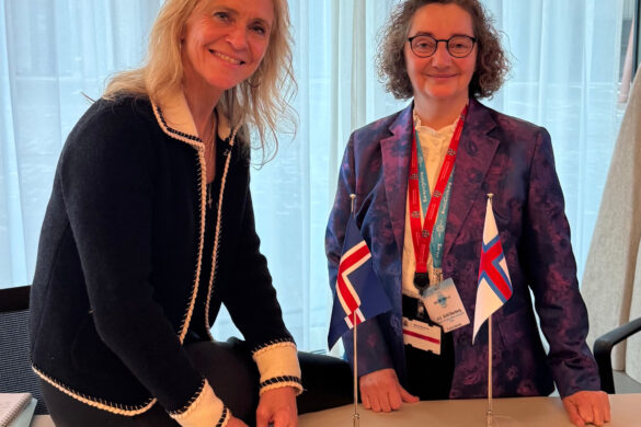 Sirið Stenberg, landsstýriskvinna, luttikið á Arctic Circle Assembly 2025