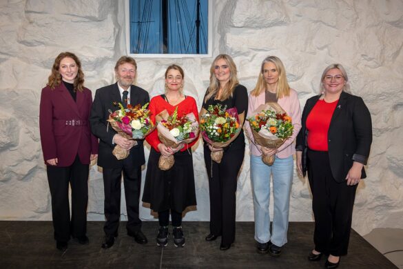 Virðislønir M. A. Jacobsens og Barnamentanarheiðurslønin eru handaðar