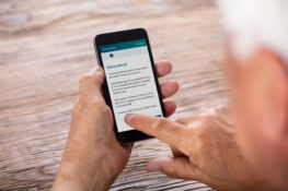 Eldraráðsvalið er byrjað í dag