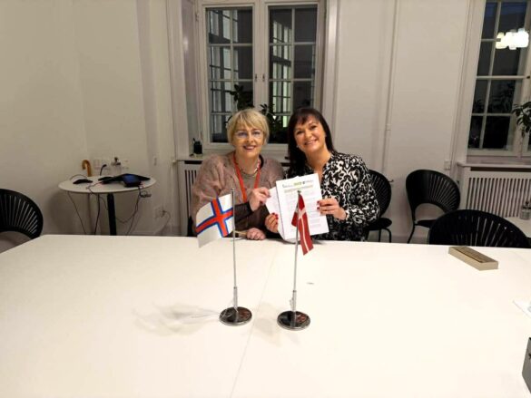 Avtala um høvuðsútbúgvingarstørv styrkir føroyska heilsuverkið