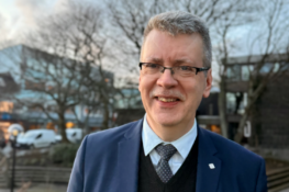 Sjálvstøðugt land merkir loysing