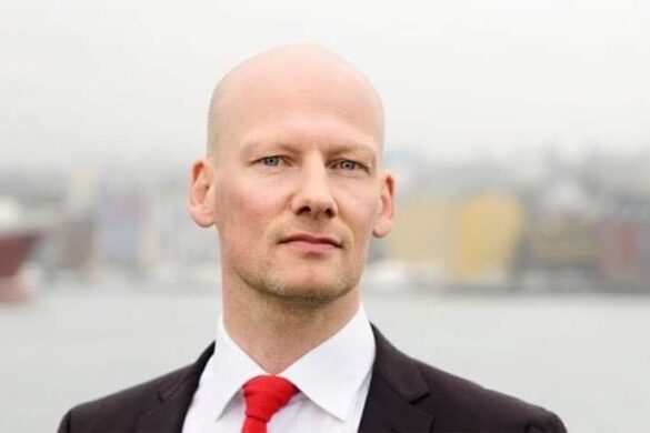 BÚSKAPARRÁÐIÐ EIGUR AT VERÐA AVTIKIÐ ?