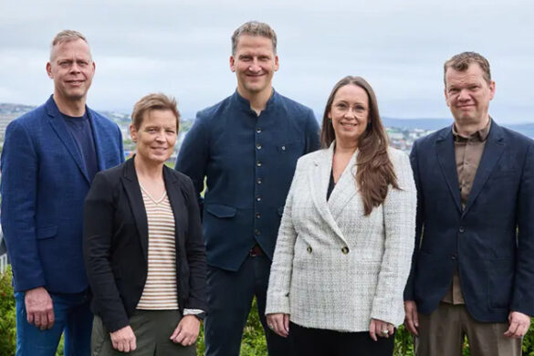 Skjót ikki boðberan